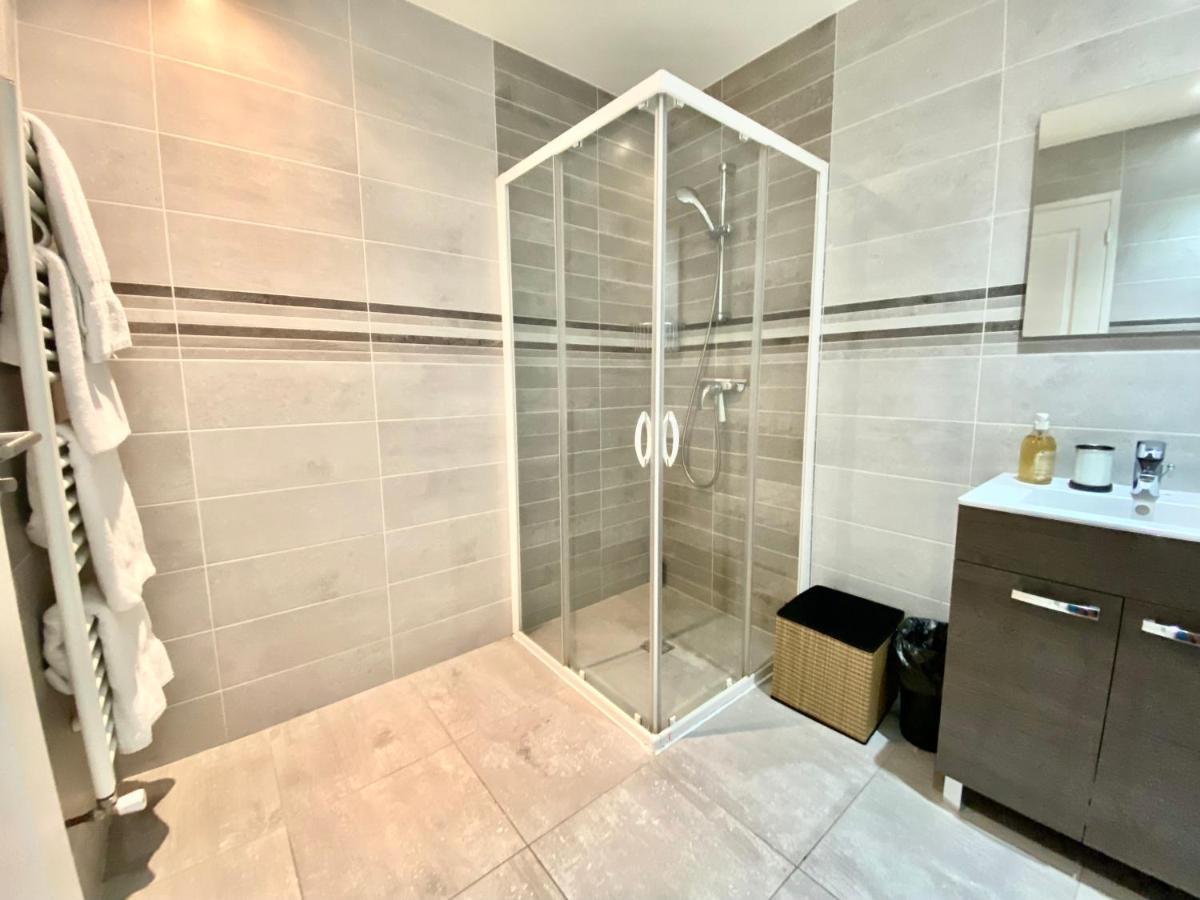 Residence 4T - 33 Avenue Gaston Chauvin อุลเน-ซู-บัว ภายนอก รูปภาพ