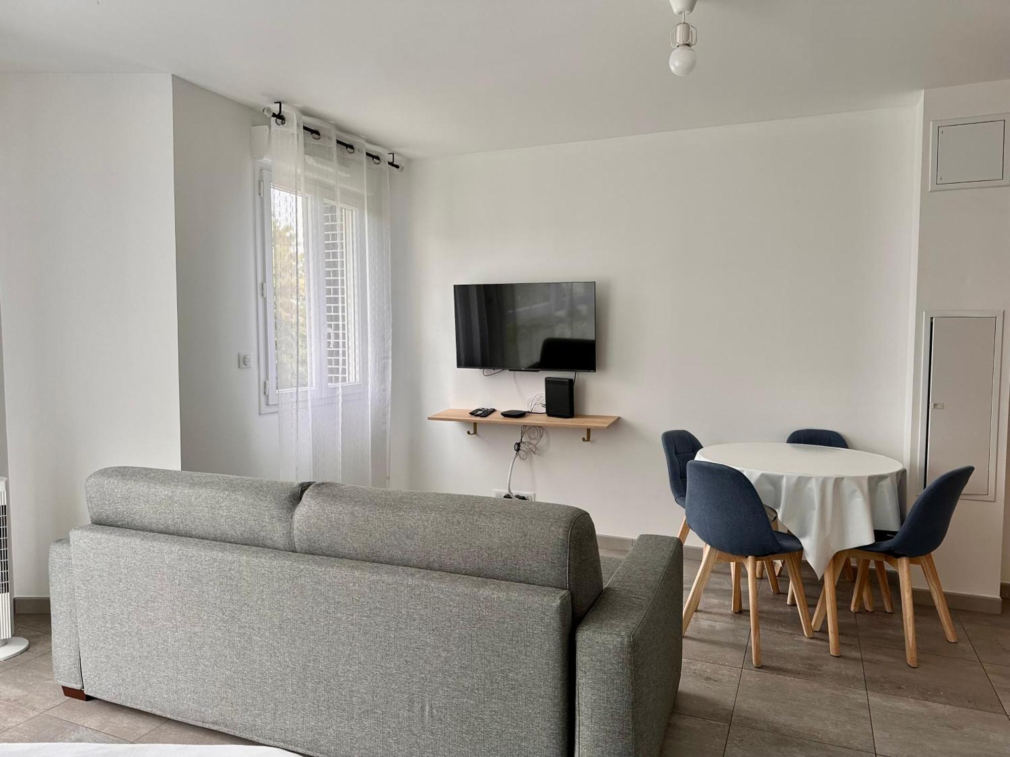 Residence 4T - 33 Avenue Gaston Chauvin อุลเน-ซู-บัว ภายนอก รูปภาพ